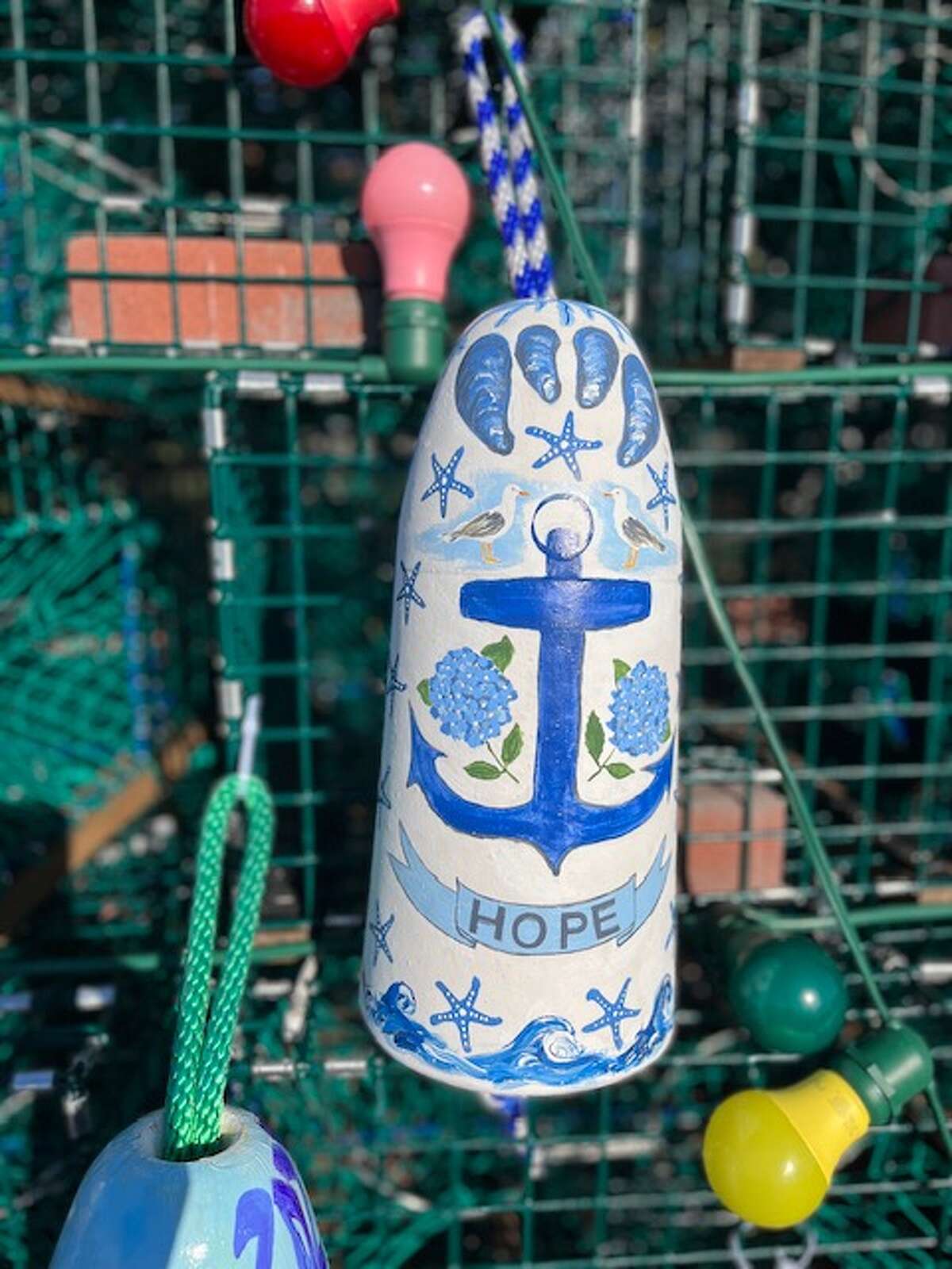 CT's lobster trap holiday trees aim to bring communities together