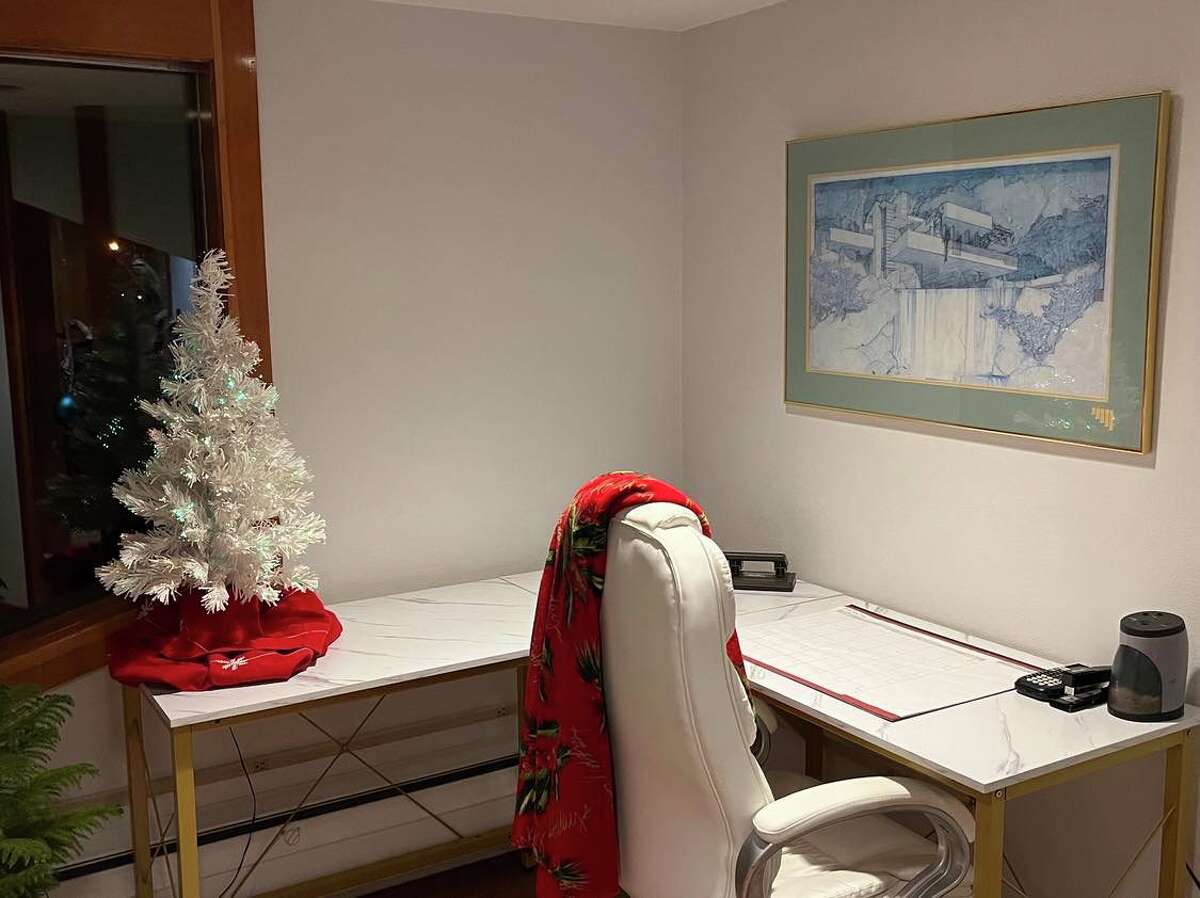 Zonta Homewalk features renovated and decorated Midland home