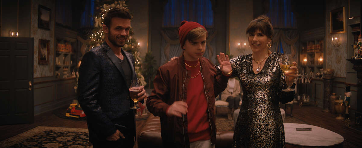 Cam Gigandet, Alexander Elliot, and Edi Patterson in Violent Night