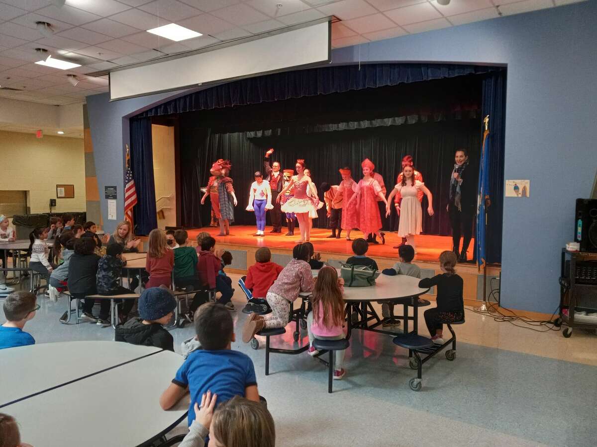 Torrington's Nutmeg Ballet dancers bring 'Nutcracker' to life for students