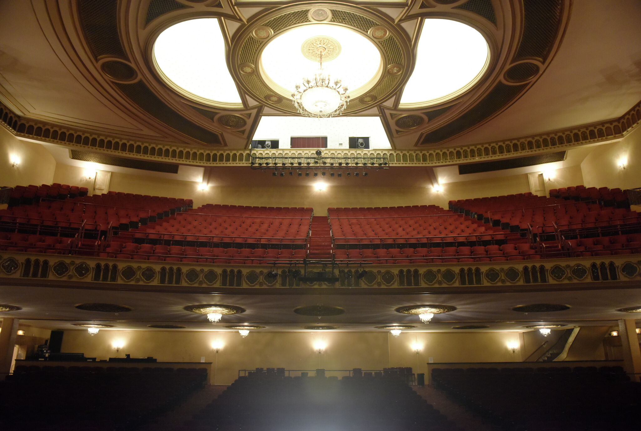 Opinion: This holiday season, support a CT theater