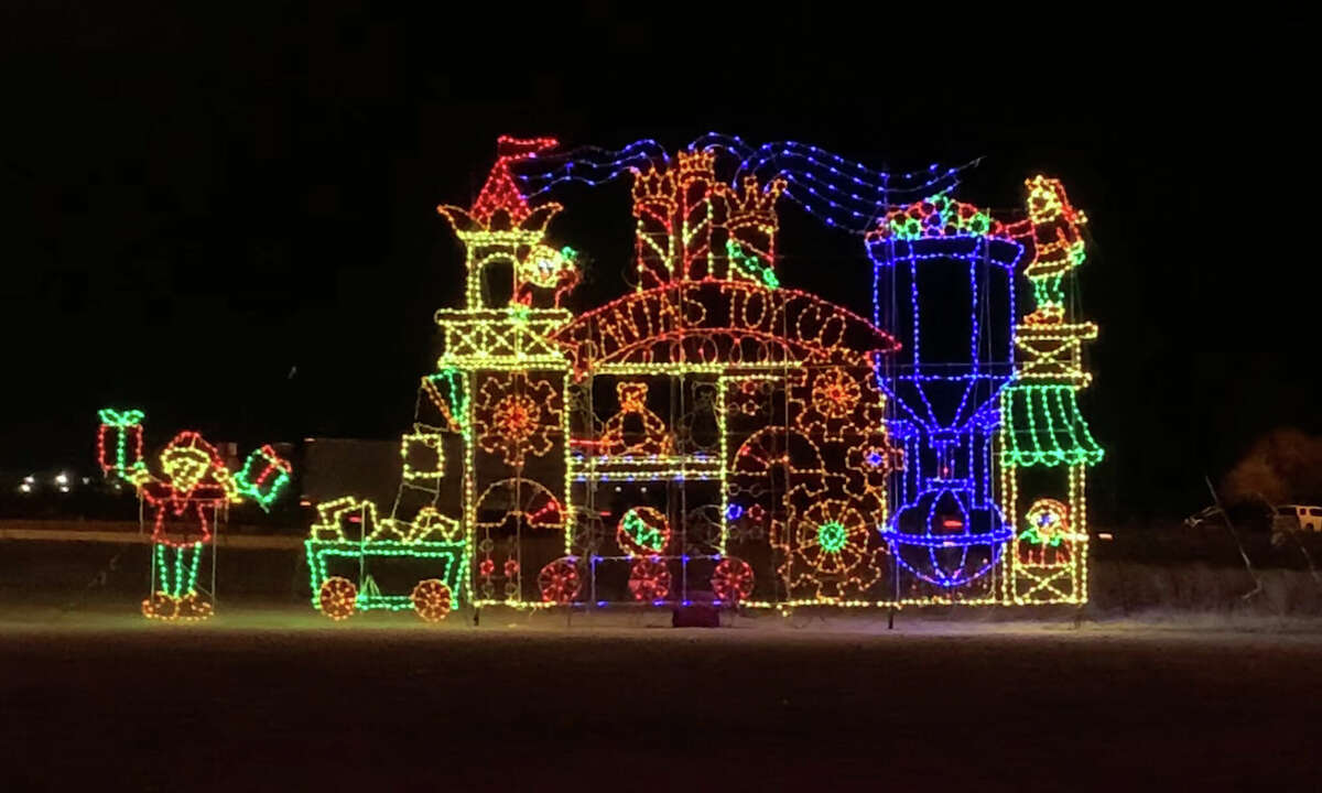 The best holiday lights in Texas to see this year