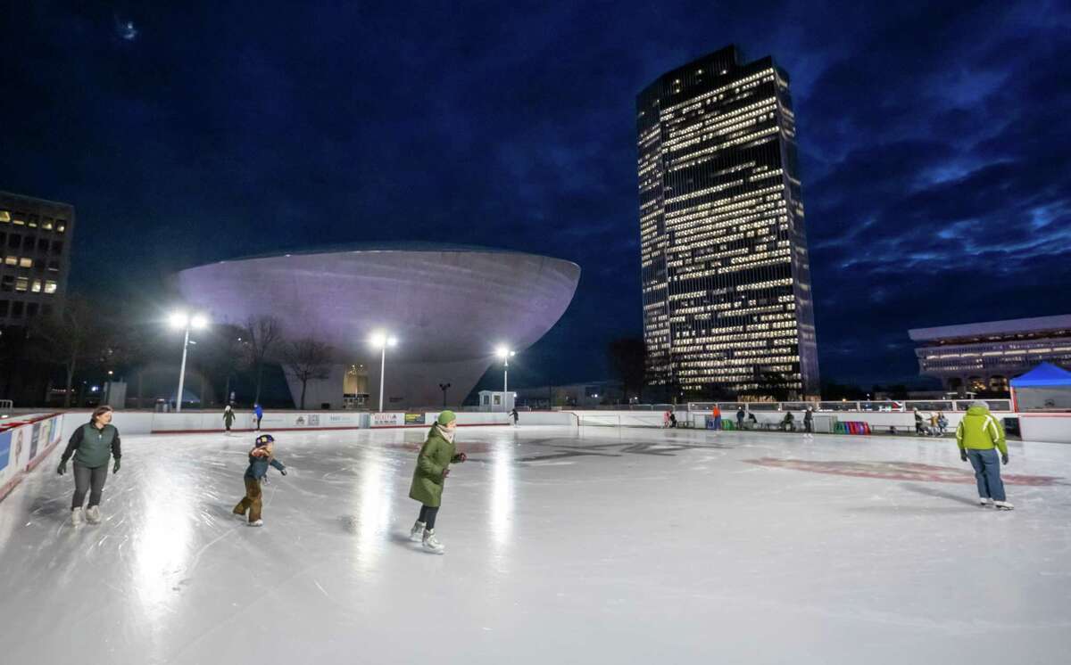 Empire State plaza skating rink now open