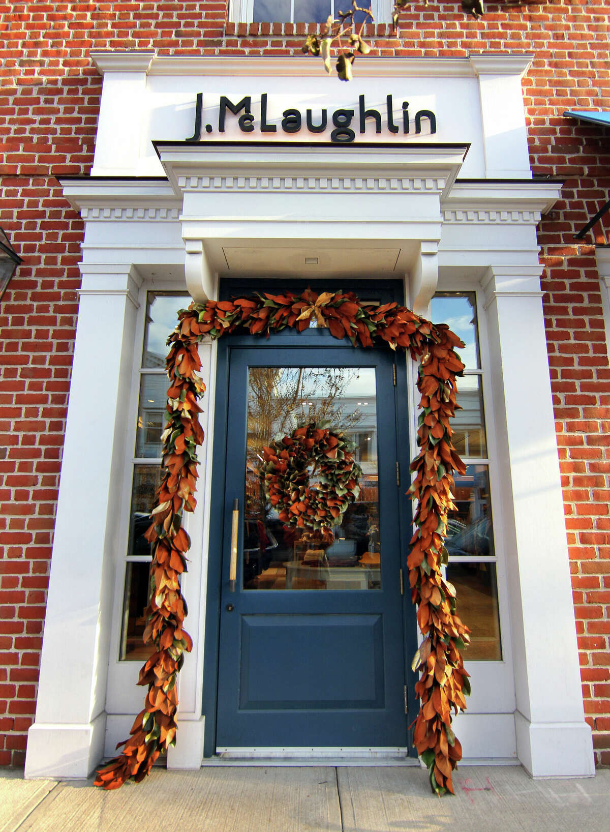 Darien Festival of Wreaths returns to local businesses