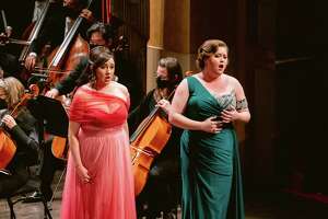 回顾:2个有天赋的女高音把S.F.歌剧院的展示音乐会变成魔术