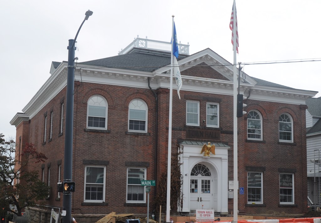 Ridgefield considers selling sewer treatment facility land - Vimarsana News