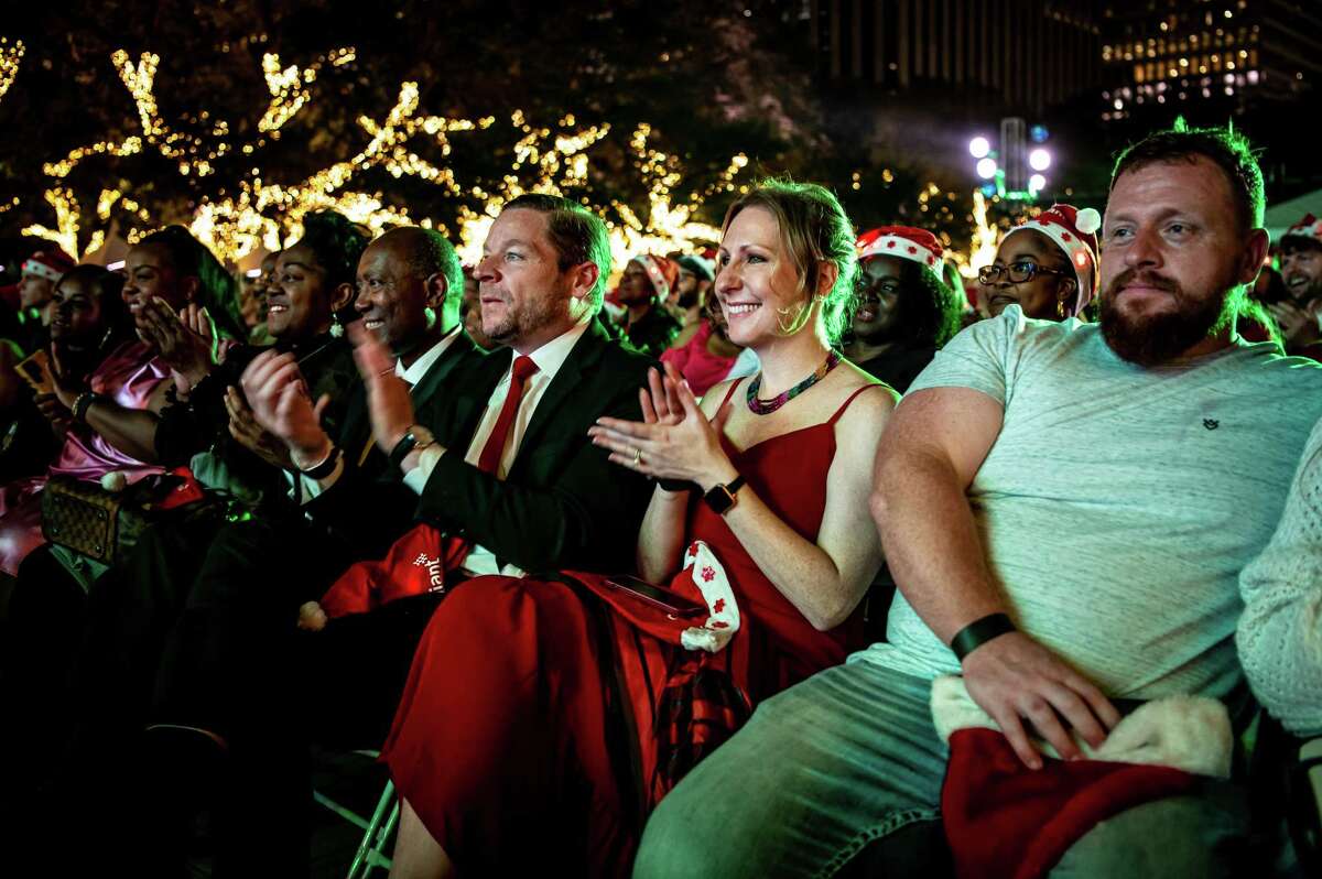 Mayor Lights Houston's Christmas Tree