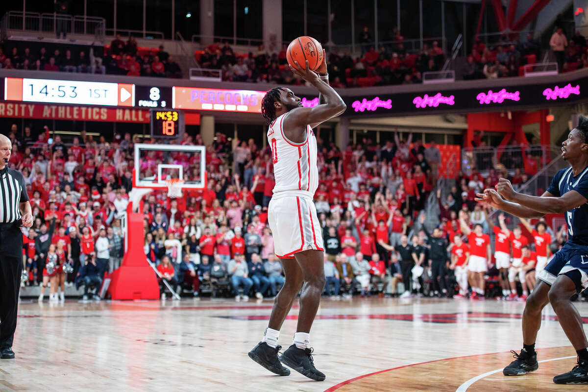 Men's Basketball Stopped By Saint Peter's - Fairfield University