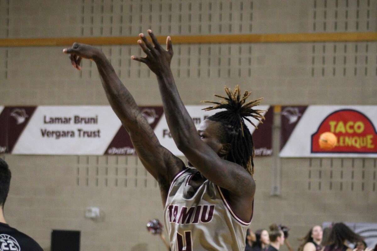 The TAMIU men's basketball team fell to Angelo State on Saturday.