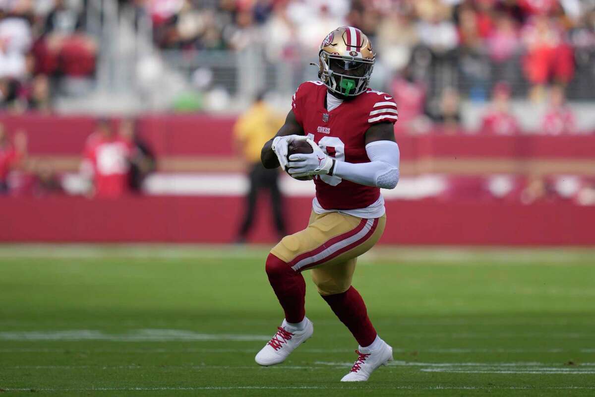 49ers' Deebo Samuel will play with quad injury; Dolphins