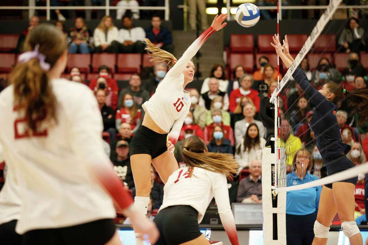 Lessons Learned Stanford Womens Volleyball Headed To Sweet 16