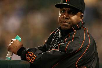 Dusty Baker's delicate touch: From babysitting Barry Bonds to managing  Astros