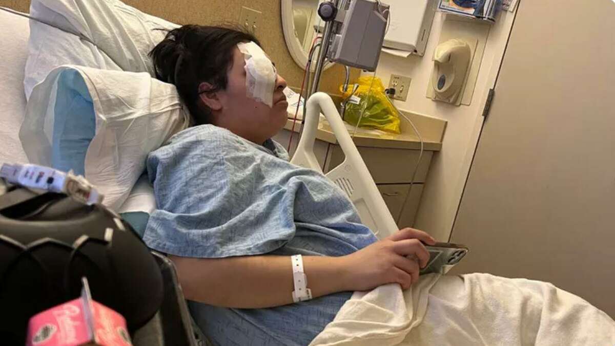 比安卡·帕洛梅拉在一次袭击中失去了一只眼睛，正在康复中。
