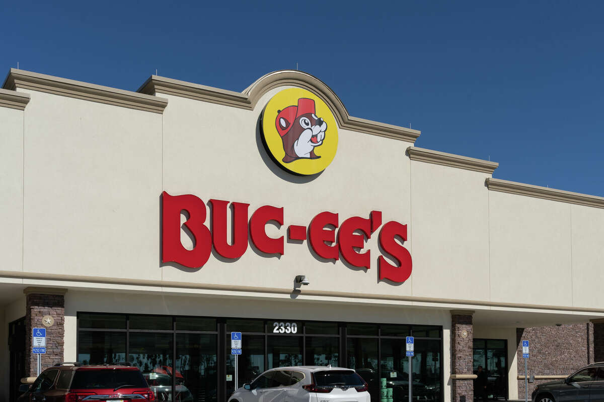 Buc-ee's store in Daytona Beach, FL, USA. Buc-ee's is a chain of travel centers known for clean bathrooms and many fueling positions.