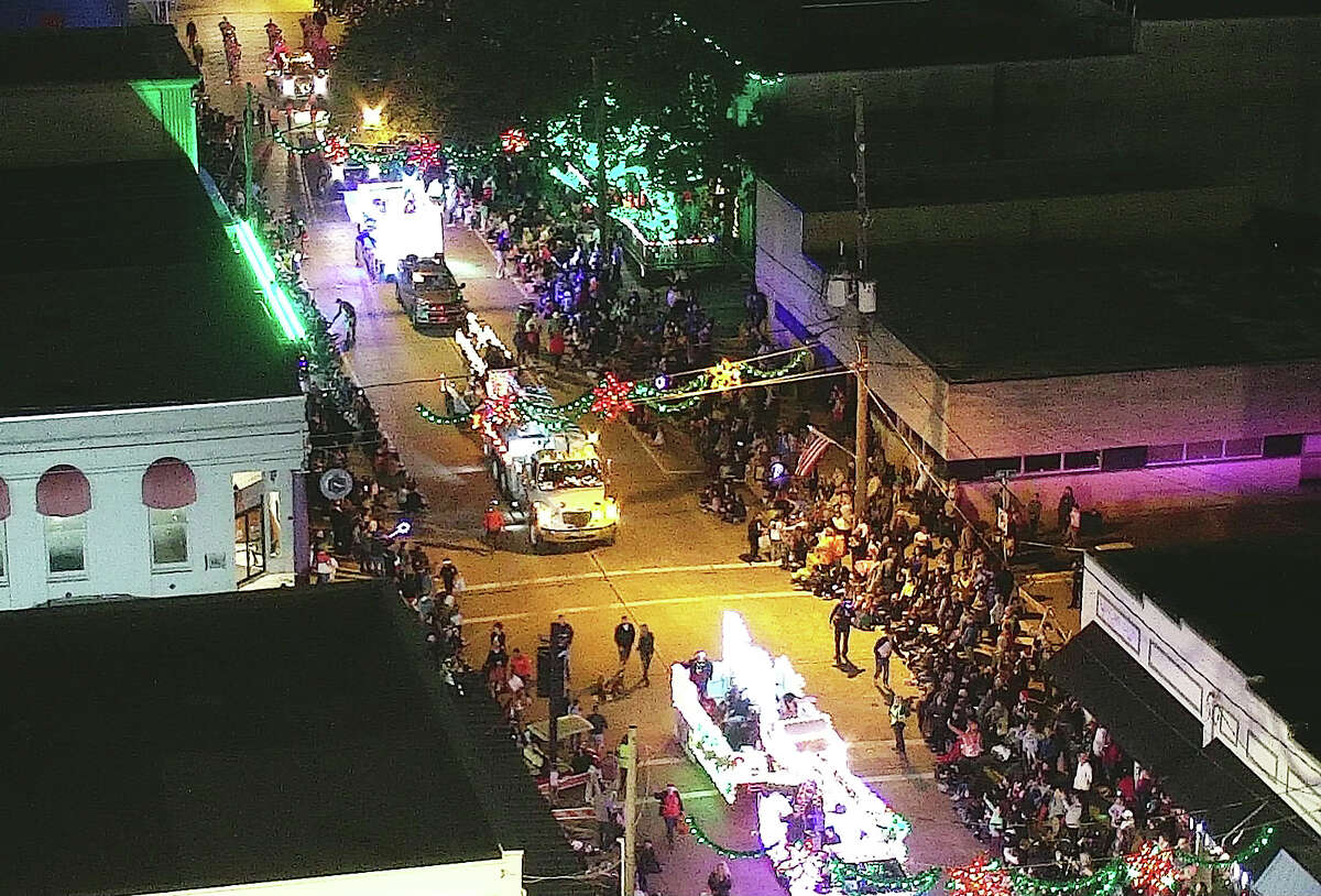 City of Humble celebrates season with 31st Christmas lights parade