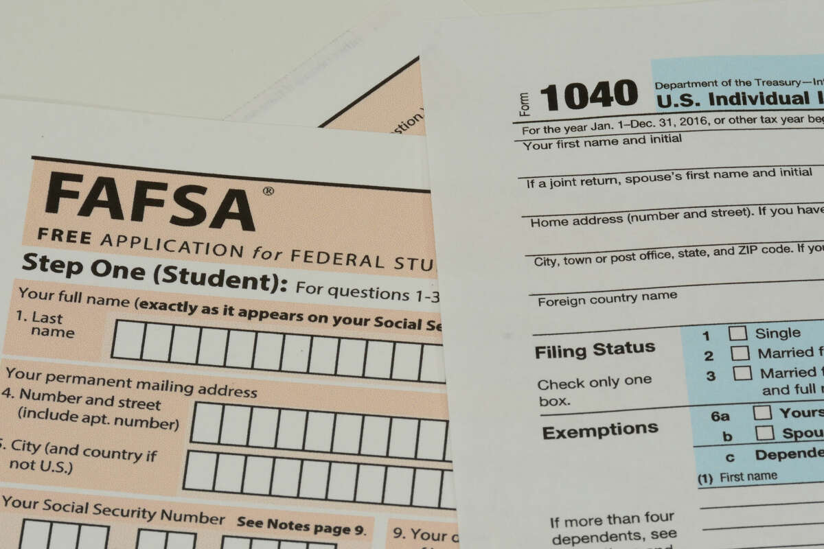 The number of Free Application for Federal Student Aid, or FAFSA applicants will likely increase for the first time in recent years as families continue to deal with financial and health hardships caused by the COVID-19 pandemic.  