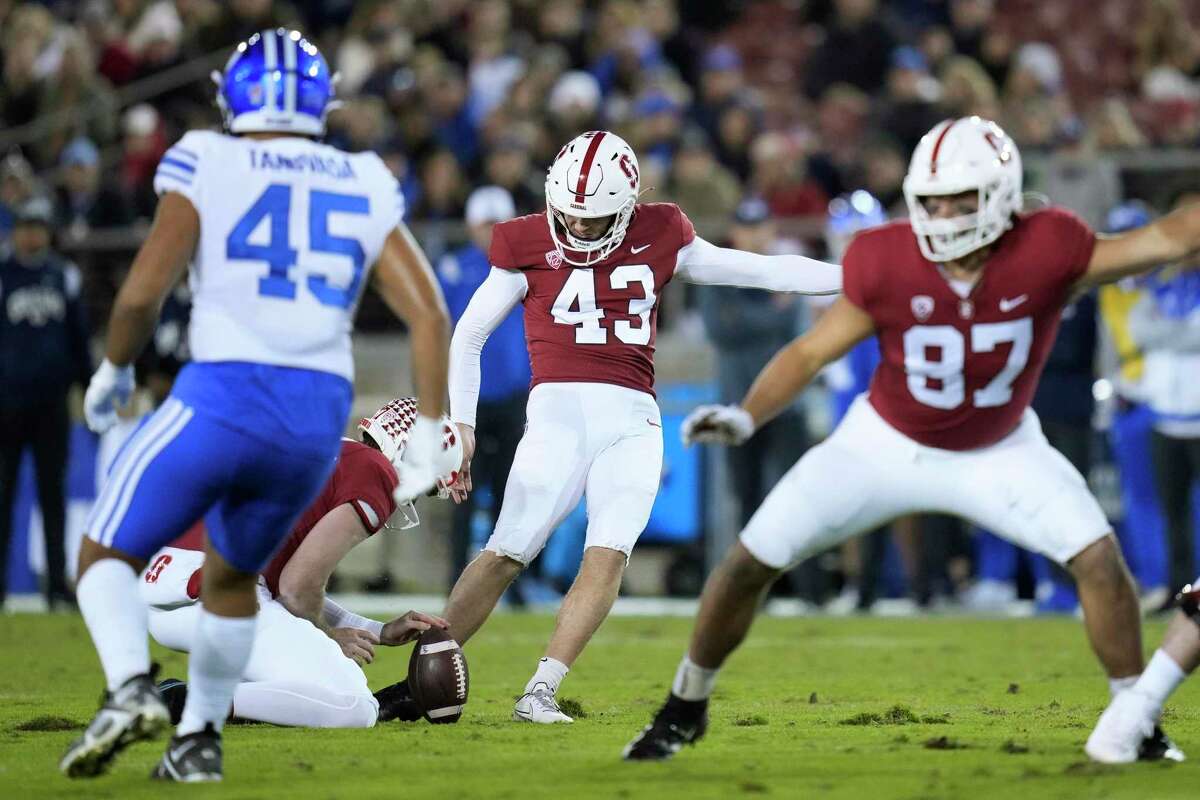 Stanford place-kicker Joshua Karty (43) kicks a field goal against BYU during the first half of an NCAA college football game in Stanford, Calif., Saturday, Nov. 26, 2022. (AP Photo/Godofredo A. Vásquez)