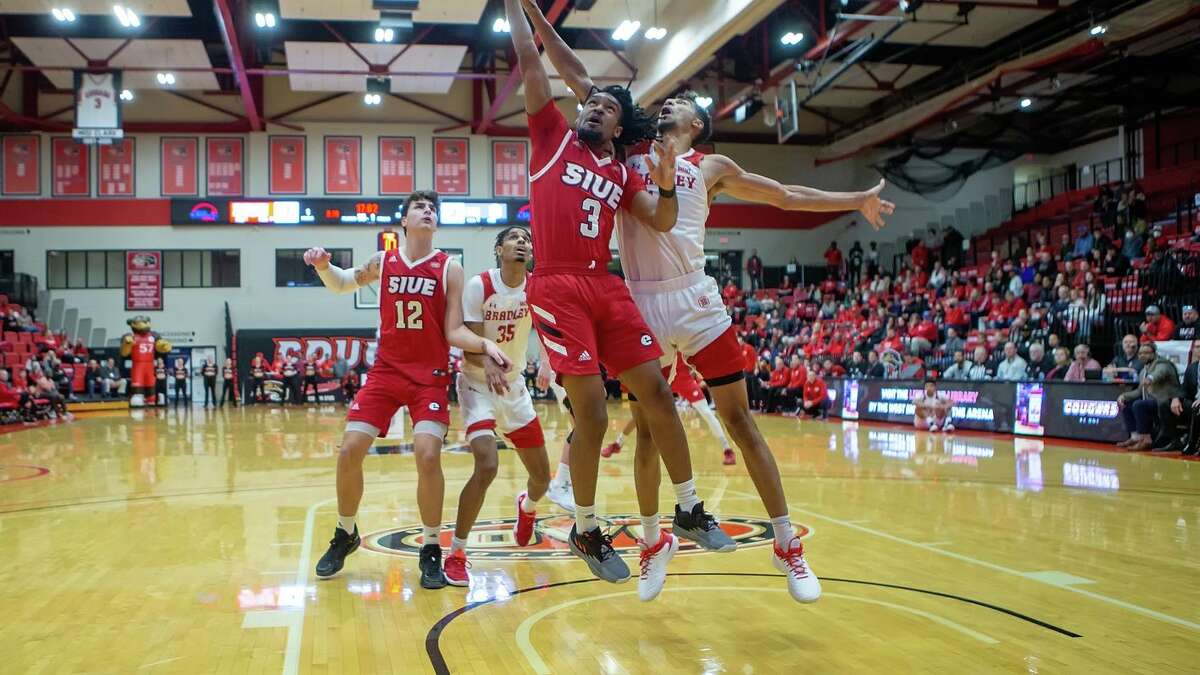 Ray'Sean Taylor Earns OVC Award - SIUE