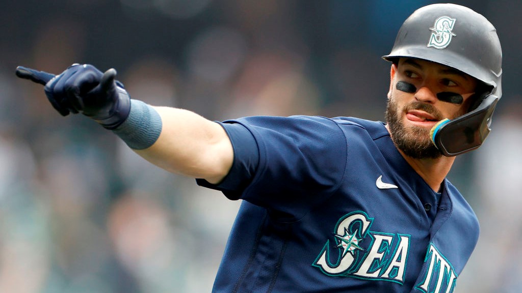Giants, Mitch Haniger Agree on Three-Year Contract - Sports Illustrated