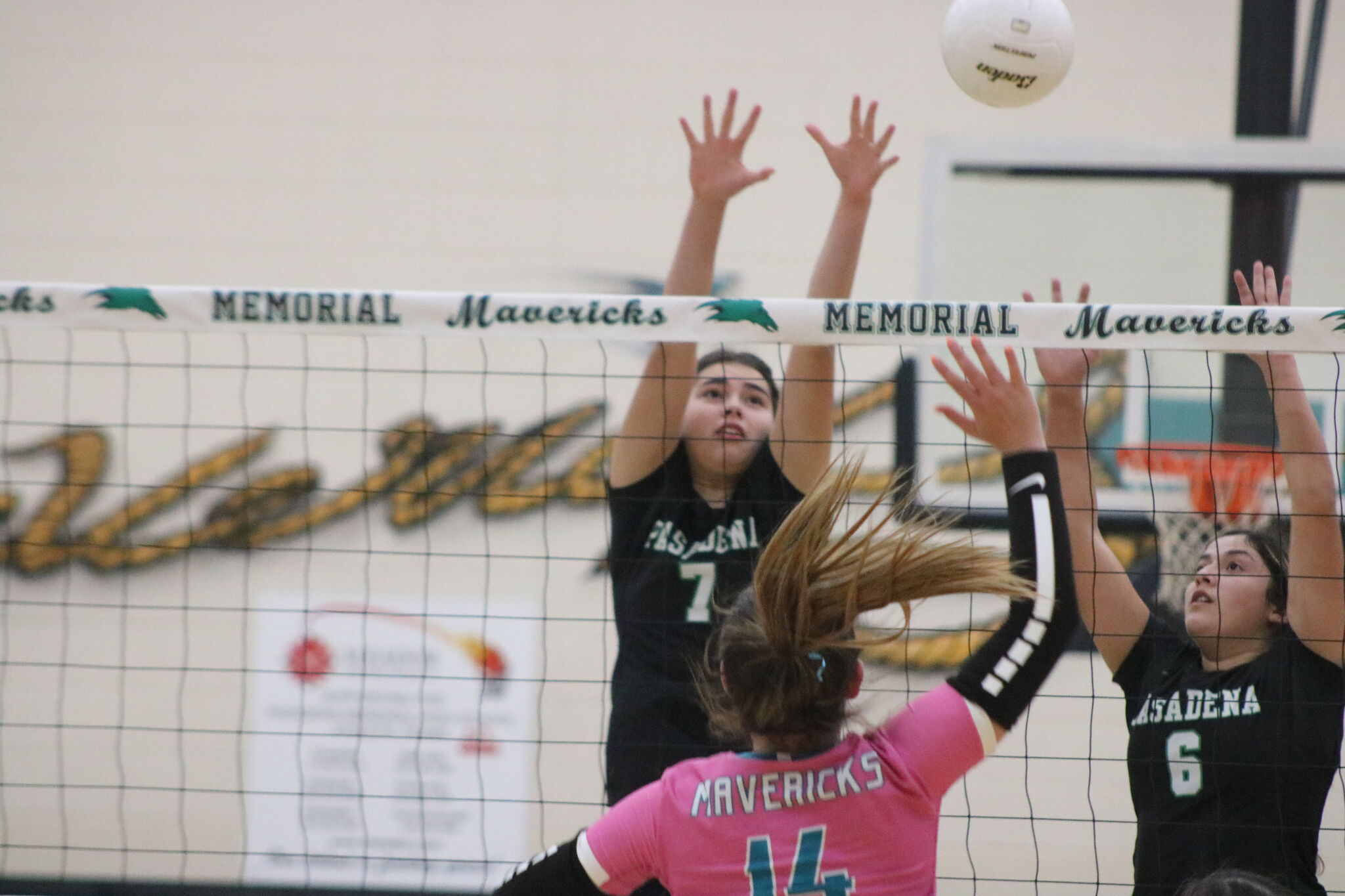 volleyball-coaches-recognize-22-6a-s-elite-players