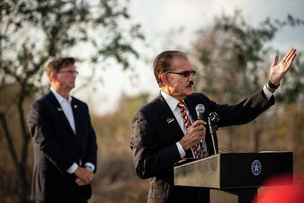Sugar Land monument honoring Gold Star Families unveiled on Pearl