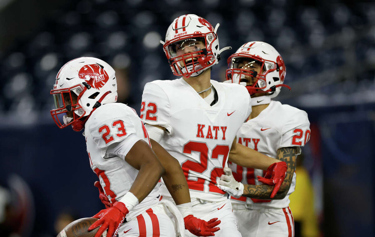 Running back Seth Davis, left, and Katy face a big challenge against Austin Vandegrift in the state semifinals Saturday. 