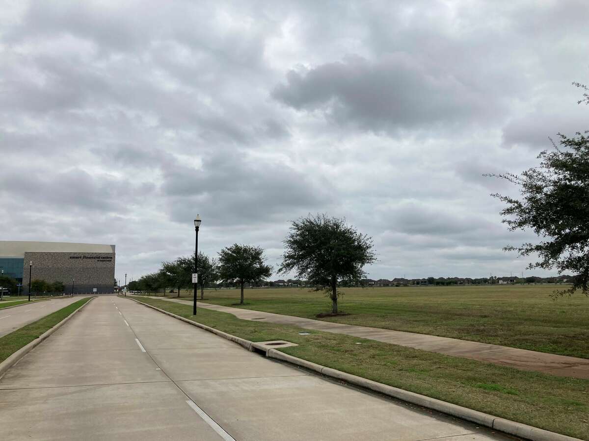 Dhanani Private Equity Group has purchased 50 acres of land near the southeast corner of U.S. 59 and University Boulevard in Sugar Land for a proposed mixed-use development. The land is next to Smart Financial Centre.