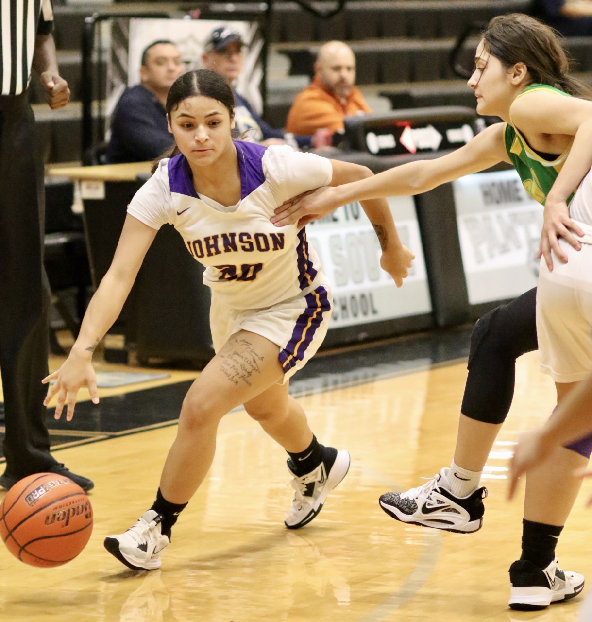 Laredo girls' basketball teams return from holiday break