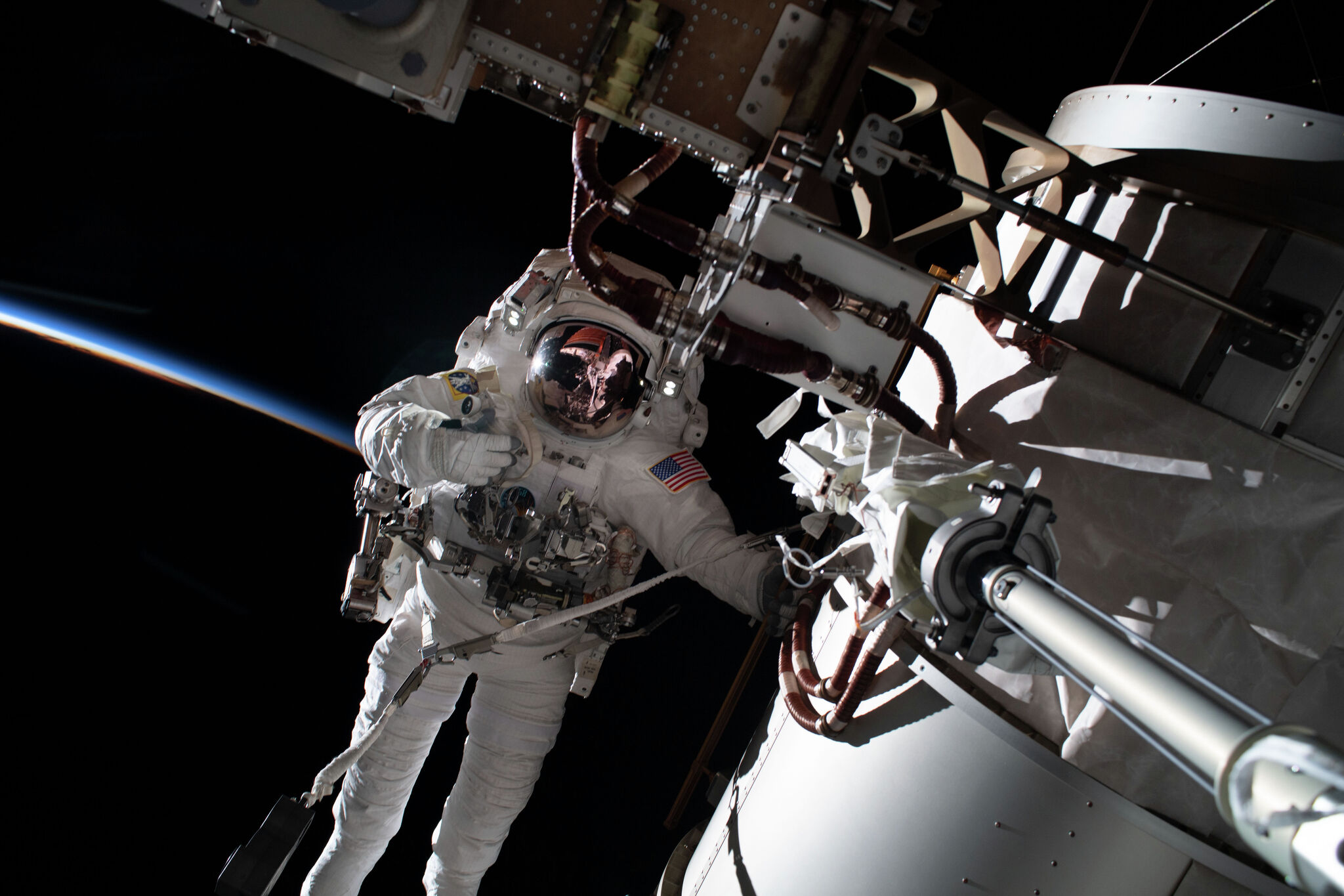 collins-aerospace-to-make-international-space-station-suits