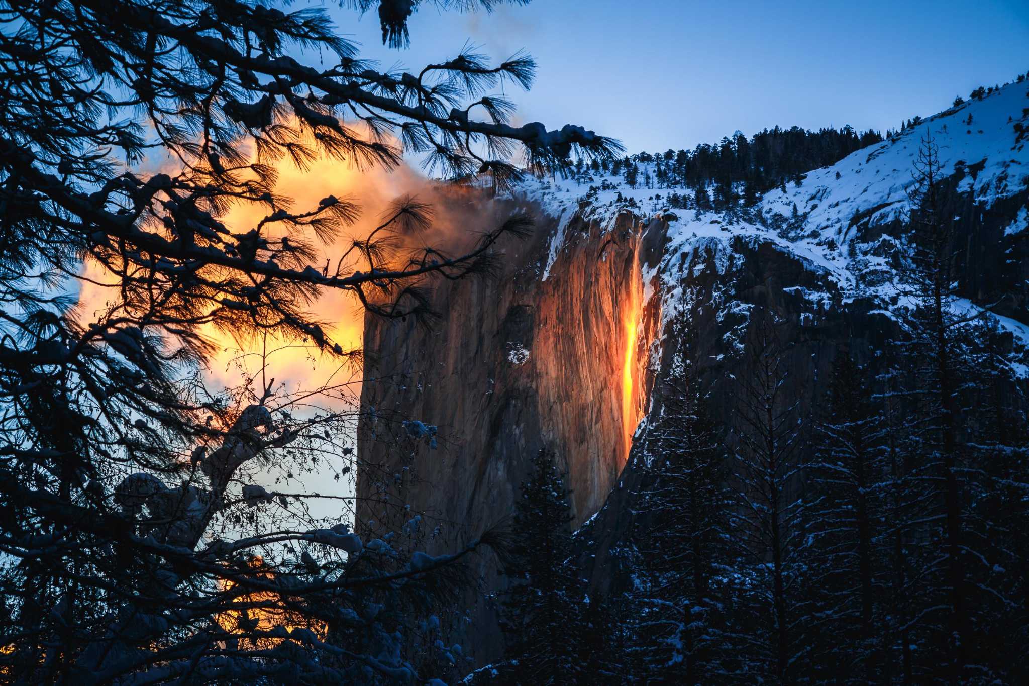 Seeing Yosemite National Park's Firefall requires a reservation