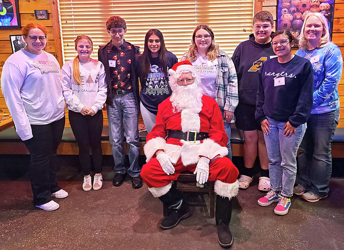 big-brothers-big-sisters-in-midland-holds-breakfast-with-santa