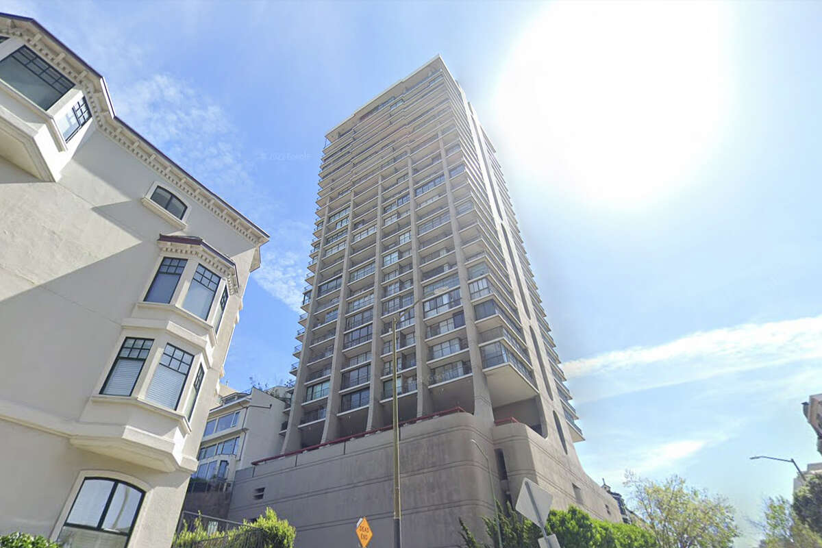 Beautiful view of Green Penthouse Apartments San Francisco