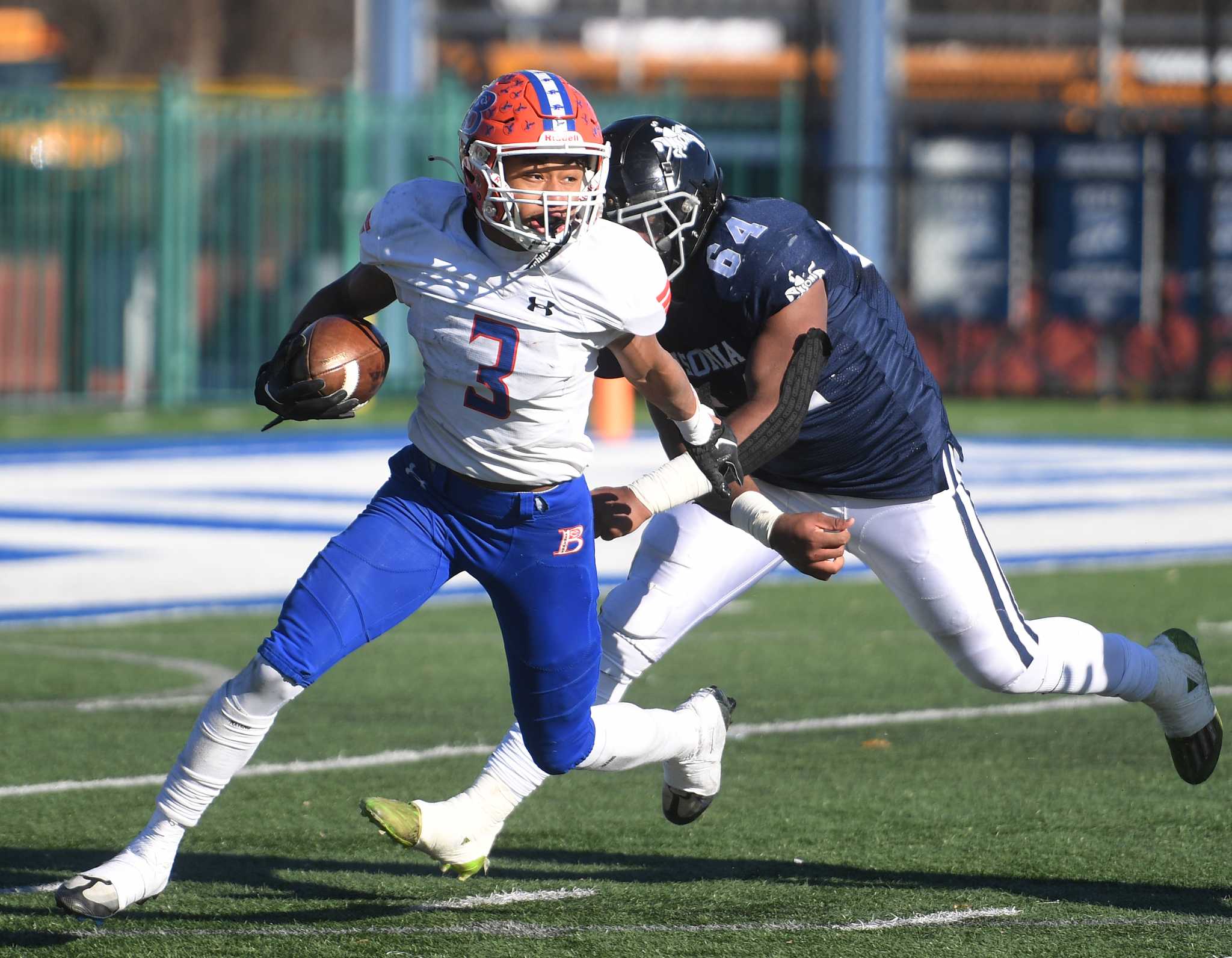 Bloomfield 2023 football preview: Kerr twins, QB Foster return as Warhawks vie for elusive next title