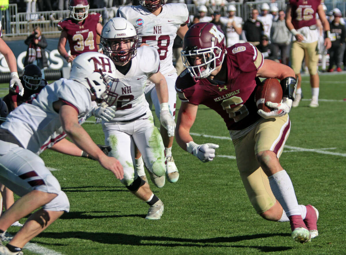 North Haven Beats Killingly In Class MM CT High School Football Final