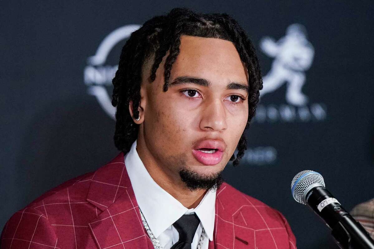 USC's Caleb Williams wins Heisman after leading Trojan turnaround