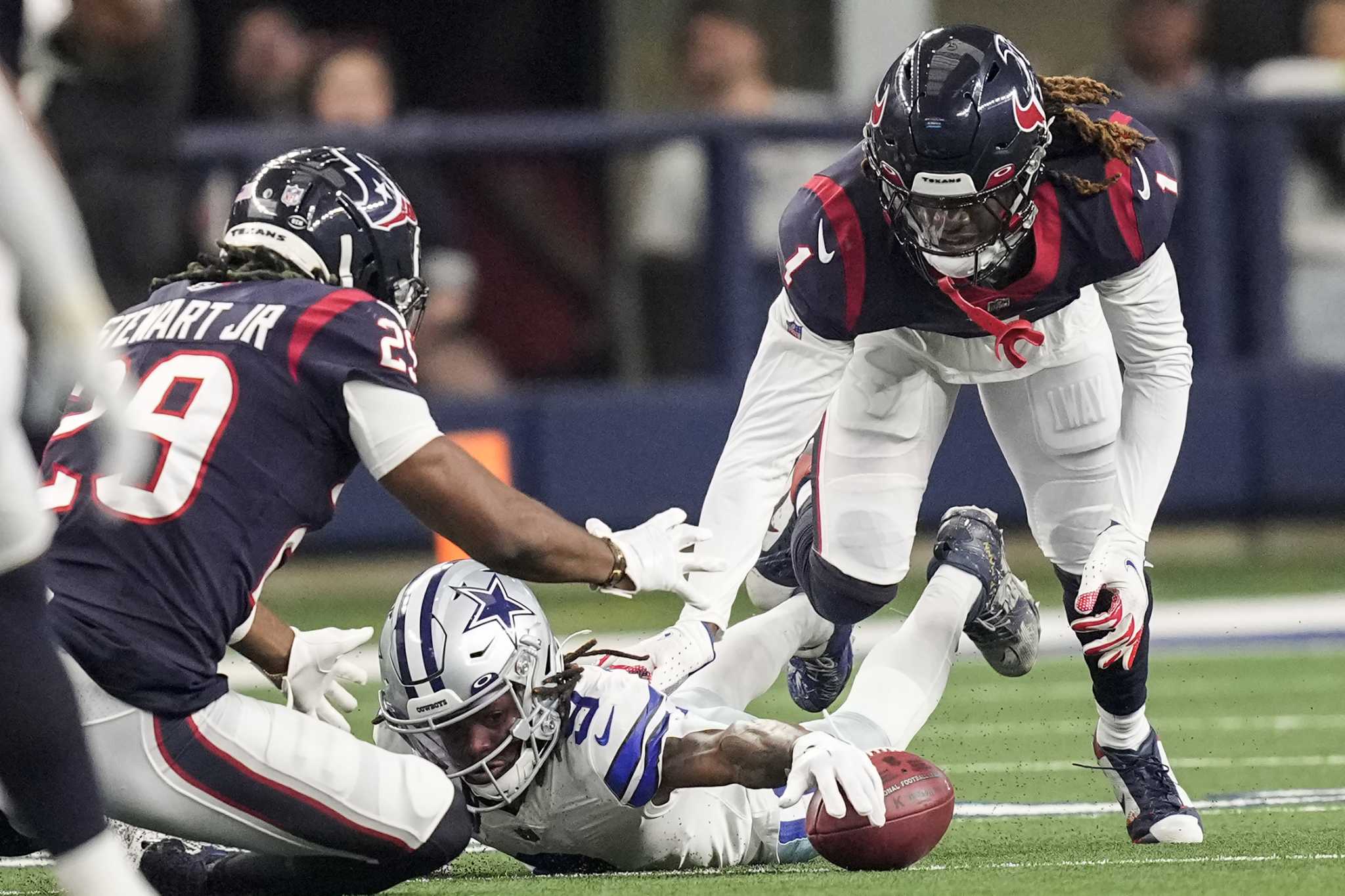 Tampa Bay Buccaneers wide receiver Julio Jones (6) runs a pass route  against Trevon Diggs (7) during an NFL football game against the Dallas  Cowboys on Sunday, September 11, 2022, in Arlington