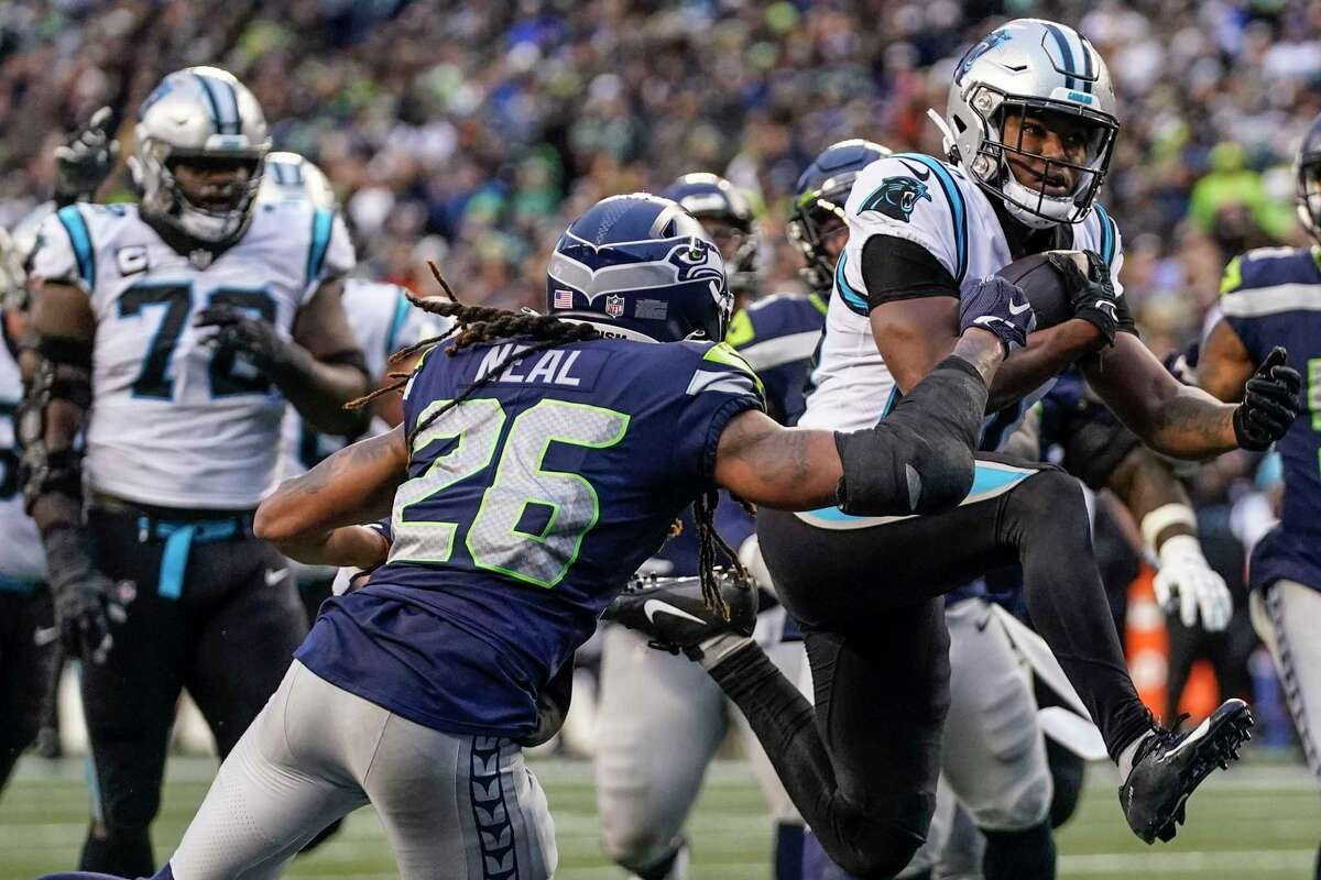 Foreman leads Carolina past rival Atlanta