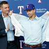 Kroeger: Rangers take high-upside risk with deGrom