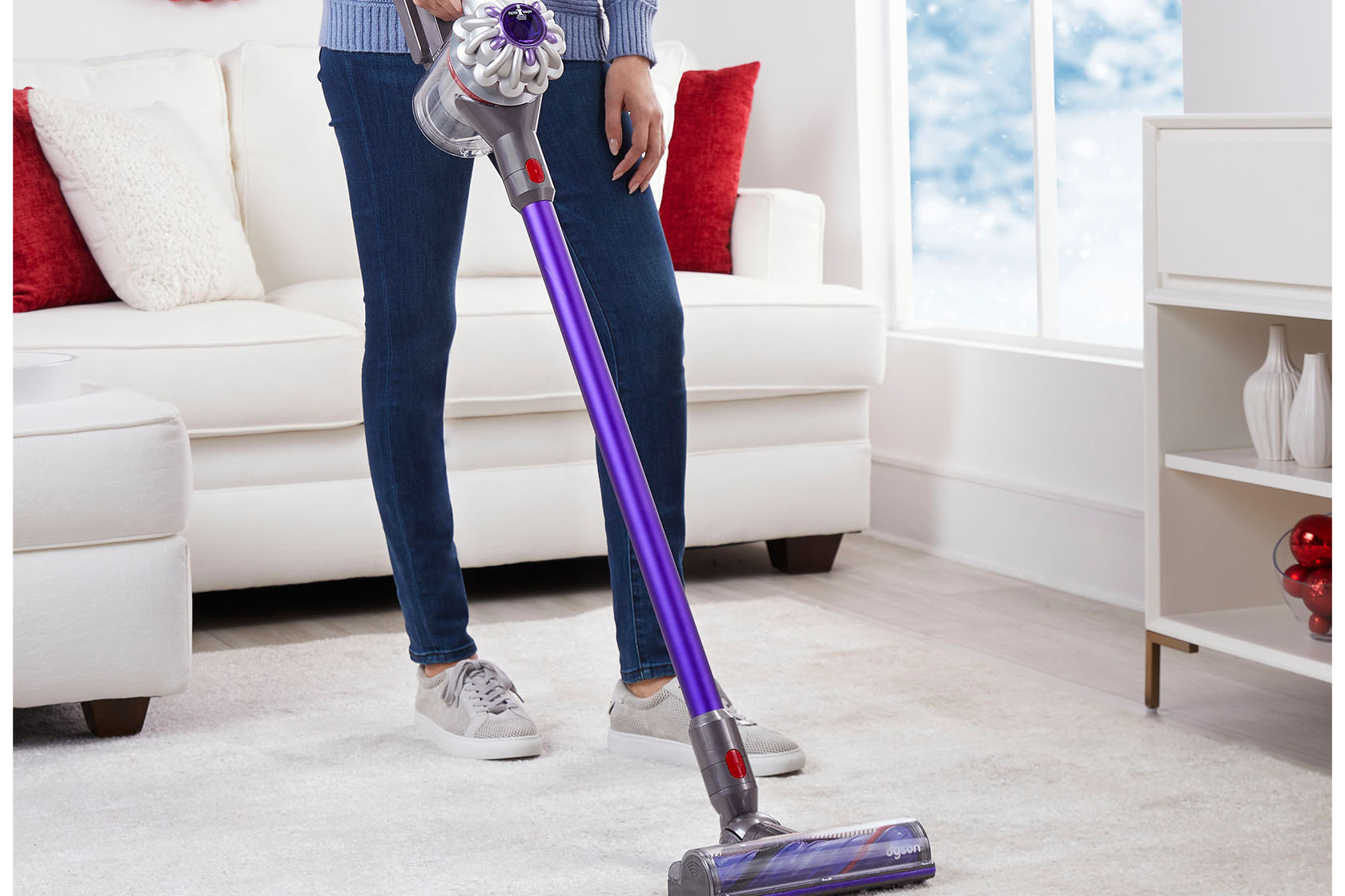 The powerful Dyson V8 Extra vacuum is $120 off and ships for free right now