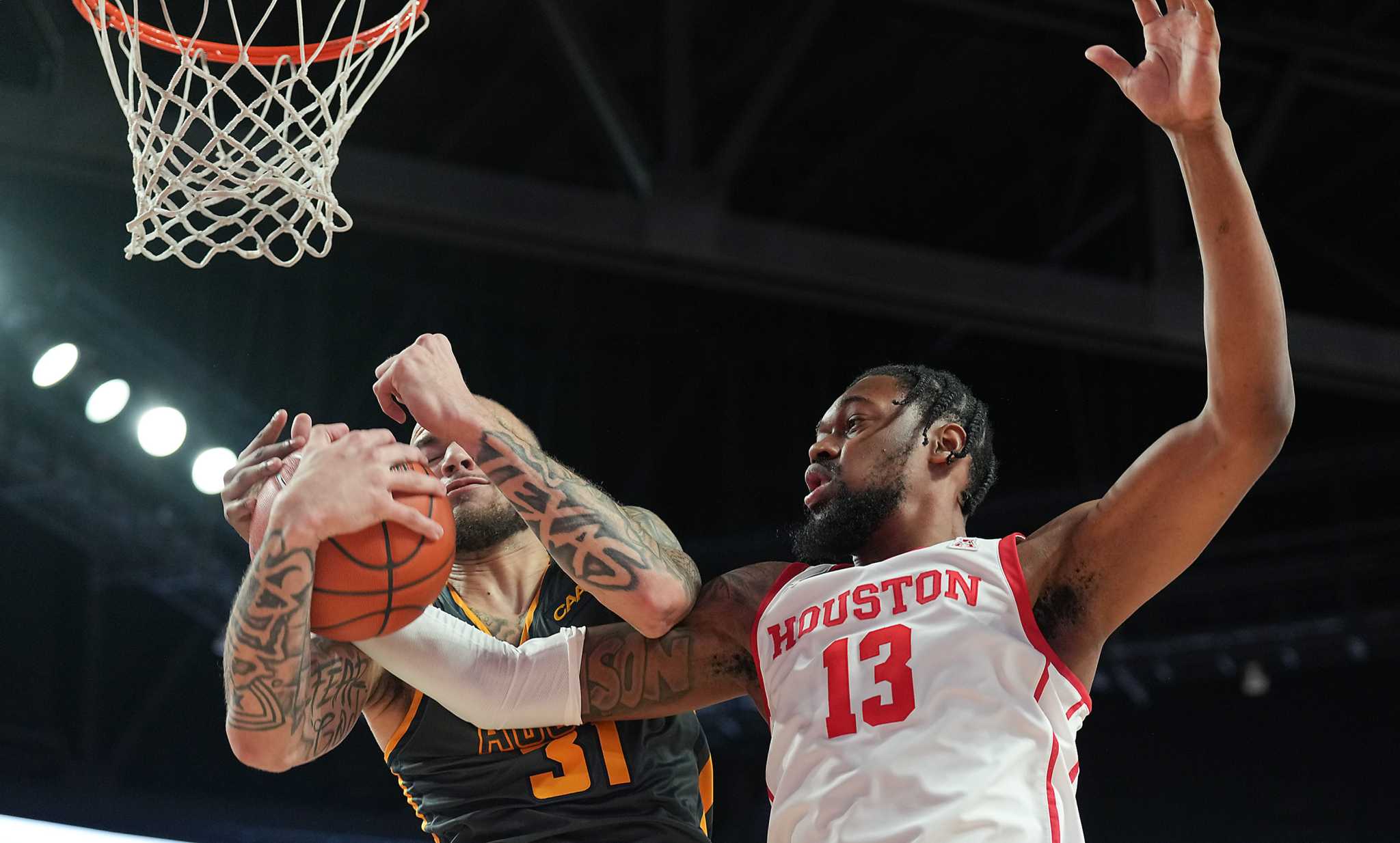 Houston basketball J'Wan Roberts thriving this season with Cougars