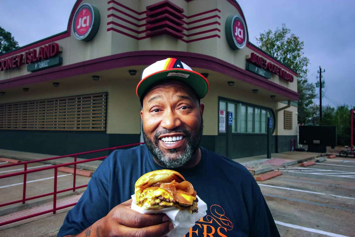 Houston Chronicle on Instagram: Bun B, the big southern rap empresario and  Trill Burgers co-founder, loves spreading the word about Houston's newest  food sensation, but he says he might have to draw