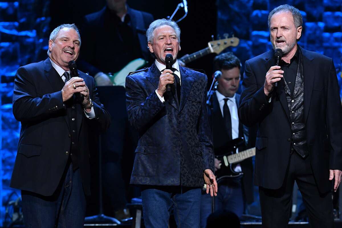 Gatlin Brothers performing 'Country Christmas' at Jefferson Theatre