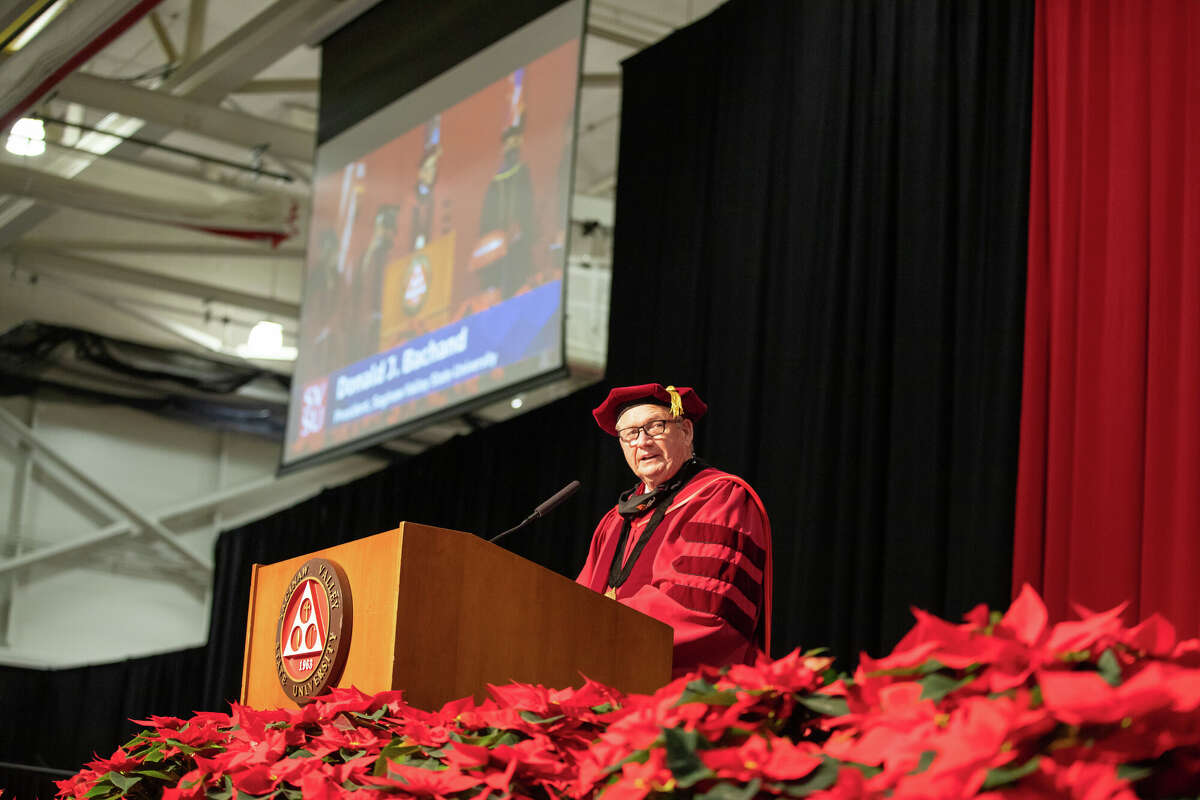 SVSU President Don Bachand presides over a commencement ceremony. 