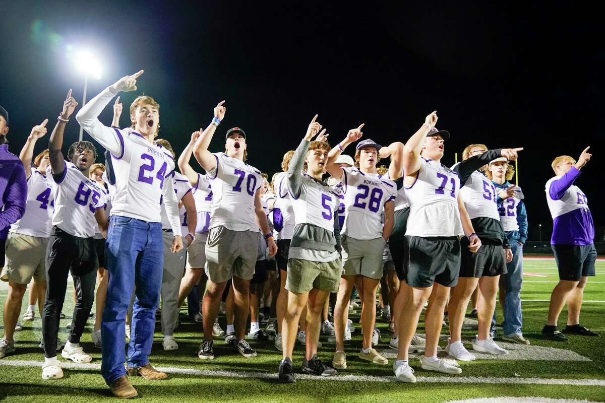 Boerne embraces football fever in quest for Texas championship