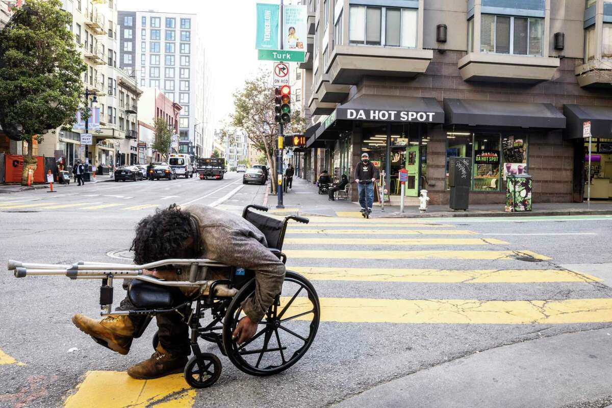 商人们表示，旧金山必须采取更多措施来解决该市田德隆区街道上的人类苦难。