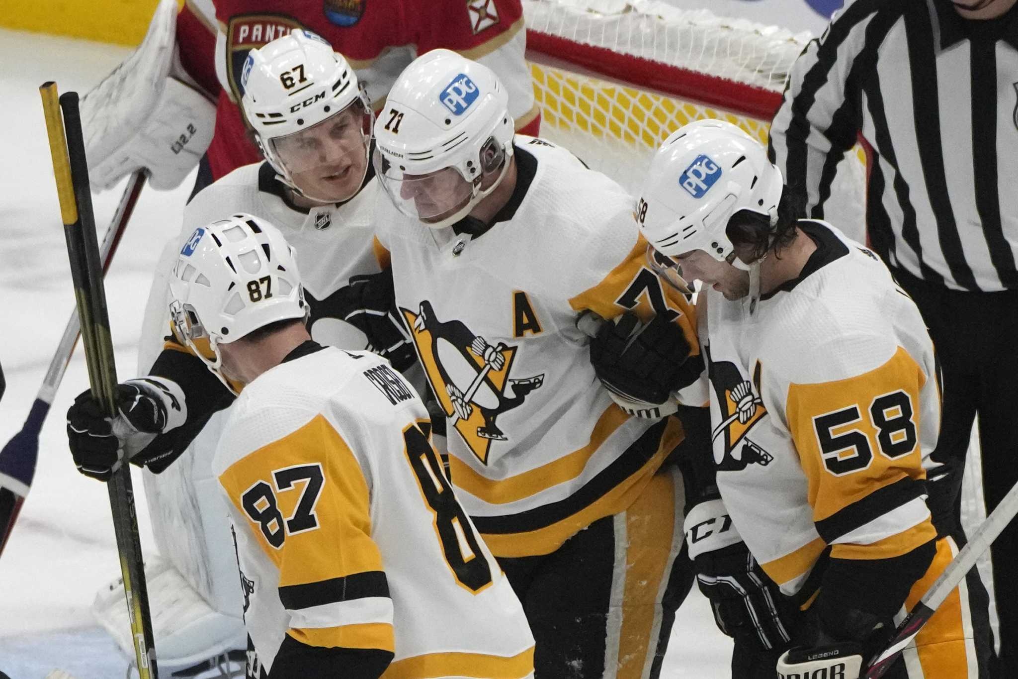 Kris Letang scores in 3rd game since stroke, Penguins win