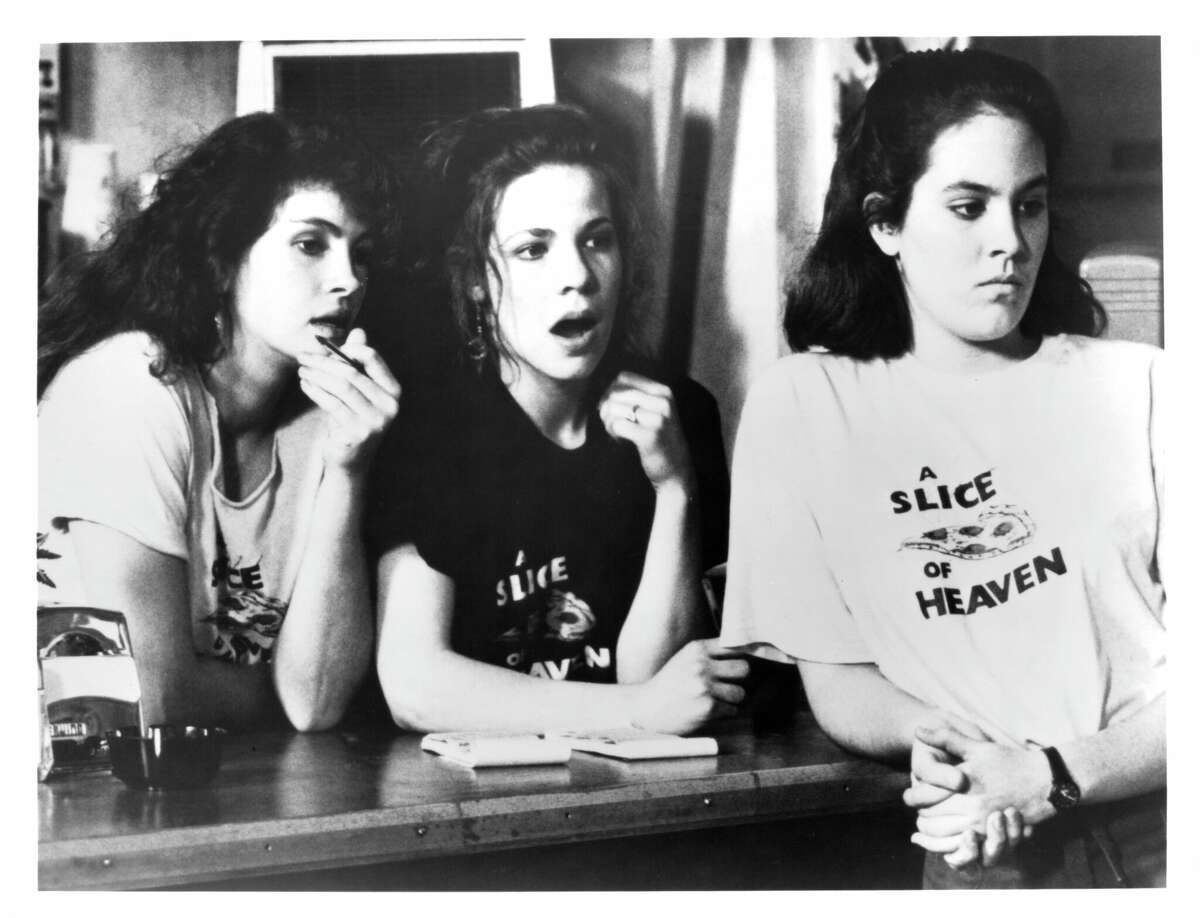 Actresses Julia Roberts, Lili Taylor and Annabeth Gish on set of the movie "Mystic Pizza" in 1988. (Photo by Michael Ochs Archives/Getty Images)