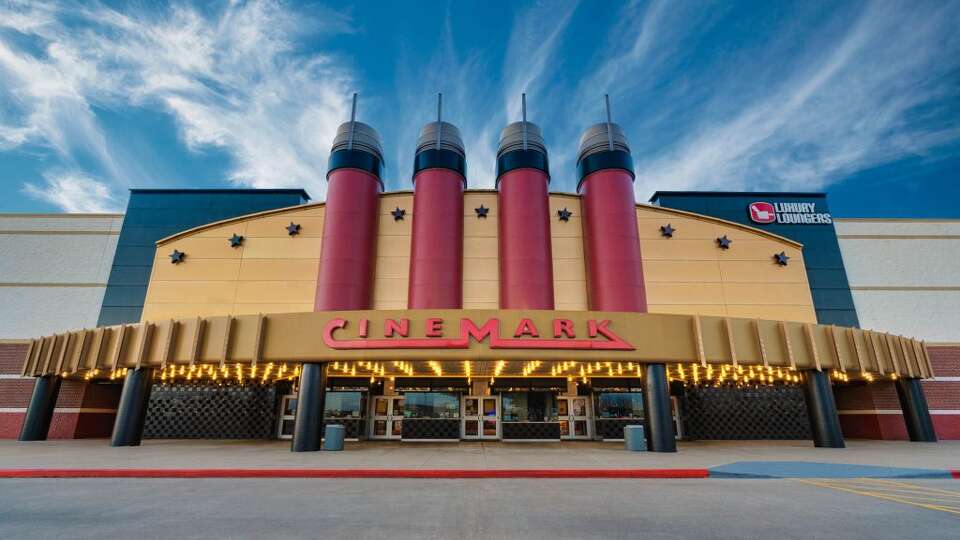 Story photo for Katy Cinemark is bringing college bowl games to the big screen.