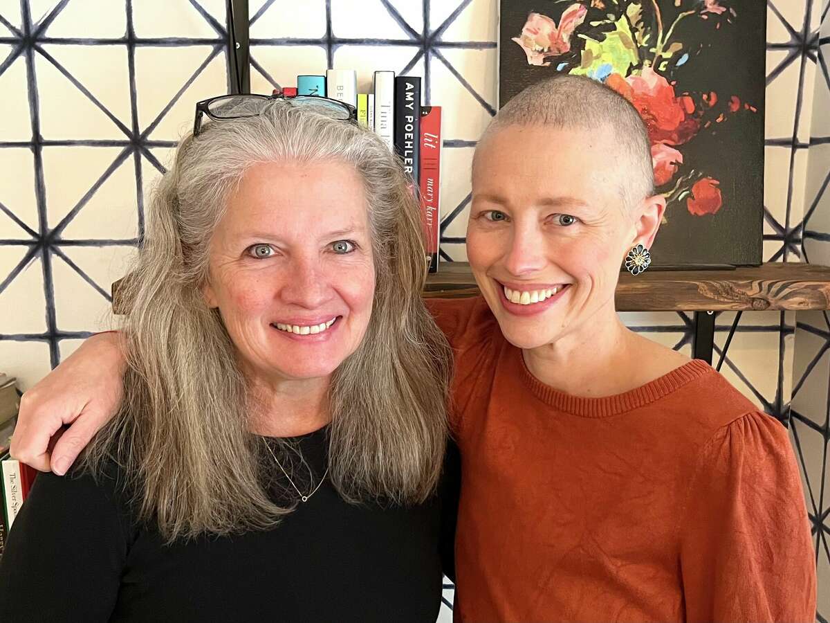Cindy Eastman, left, and her daughter Annie Musso, who has Stage 4 Metastatic Triple Negative cancer. Eastman resides in Watertown and Musso resides in Woodbury. 