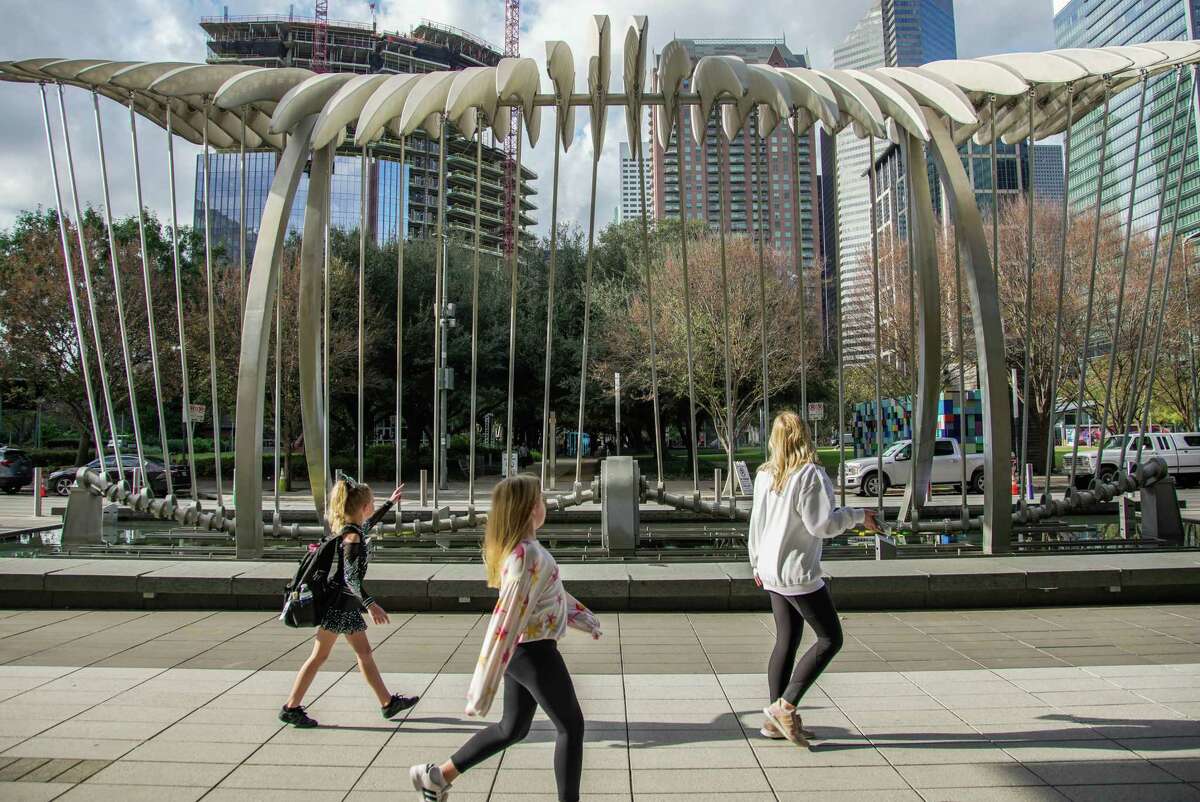 Downtown Houston's Wings Over Water sculpture will remain broken